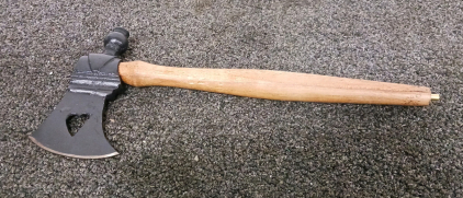 13" "Tomahawk" Peace Pipe