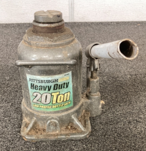 Pittsburgh Heavy Duty 20 Ton Bottle Jack