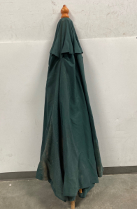 Green Table Unbrella