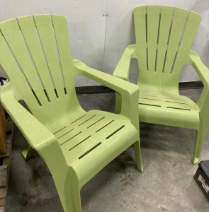 Set of 2 Lawn Chairs