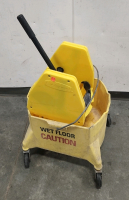 Rubbermaid Mop Bucket