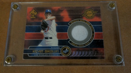 Kevin Brown Jersey Piece Card in Case