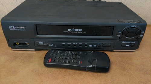 Emerson VCR w/Remote