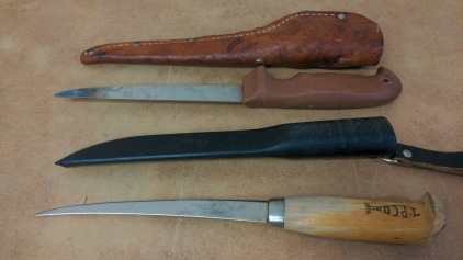 Hunting/Fishing Filet Knives w/Sheaths