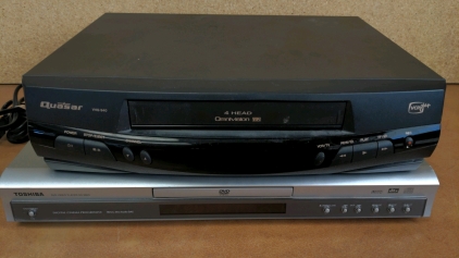 Toshiba DVD Player, Quasar VCR