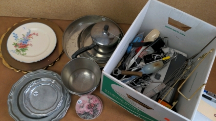 Cookware, Vacuum Sealer, Serving Dishes, Pewter Plates, Kitchen Utensils