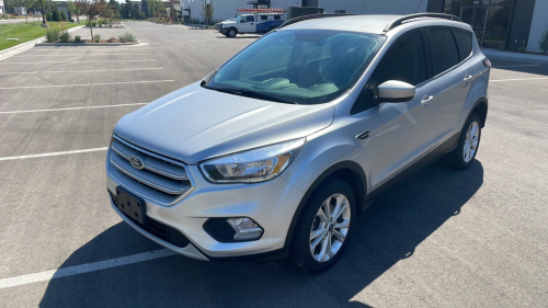 2018 Ford Escape - 4x4!