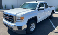 2014 GMC Sierra - 4x4!