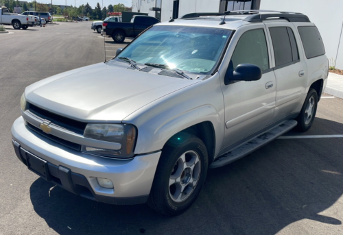 2005 Chevrolet Trailblazer - Tow Package - Sunroof!