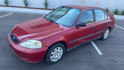 1999 Honda Civic - Great Commuter!