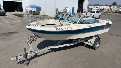 1979 Glassmaster Marin Boat and Trailer - Full Winter Cover!