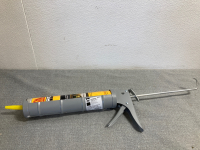 Project Source 30oz Caulking Gun