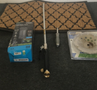 (1) 6-Outlet Yard Stake Timer (1) Norton 7&rdquo; Diamond Cup Blade (1) Turbo Jet Nozzle (1) 30&rdquo; x 18&rdquo; welcome Mat (1) Kobalt Screwdriver
