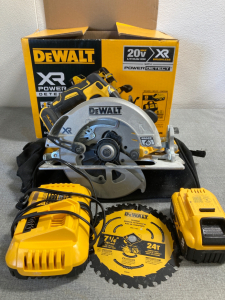 Dewalt DCS574W1 7-1/4” Circular Saw Kit (tool, battery, charger, bag)