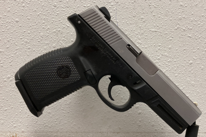 Smith & Wesson SW40VE .40s&w Semi Auto Pistol —PBK6714