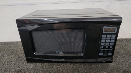 Rival 700 Watt Microwave