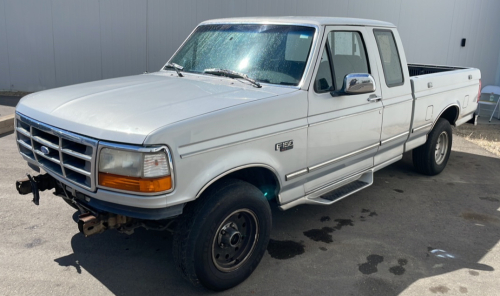 1996 Ford F-150 4X2- Shifts Good