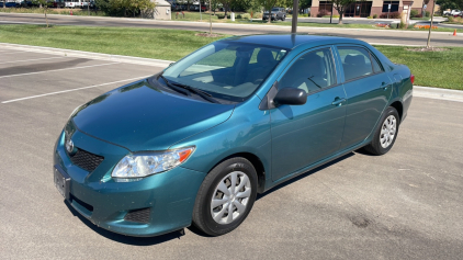 2009 Toyota Corolla - Great Commuter!