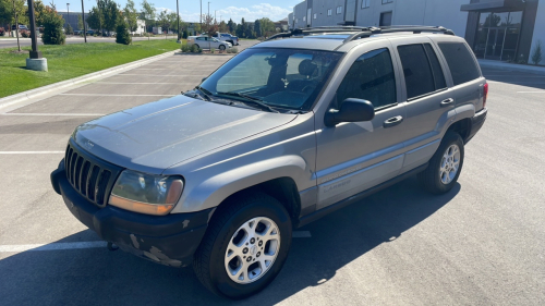 1999 Jeep Grand Cherokee - 4x4 - Runs Good and Clean.