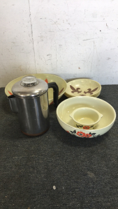 (1) Revere Ware Coffee Pot Copper Clad (2) Halls Kitchenware (7) Fiberglass Bowls