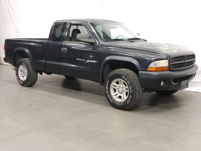 2001 Dodge Dakota - 4x4!