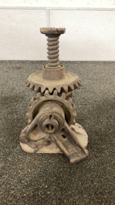 Antique Farm And Auto Screw Jack
