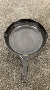 Wagner Ware 10” Cast Iron Skillet