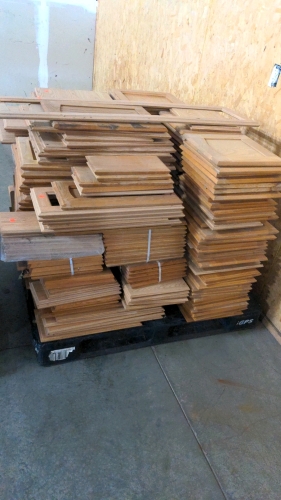 Pallet of Oak Cabinet Doors