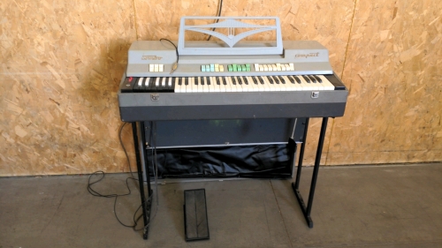 Vintage Farfisa Compact Electric Organ
