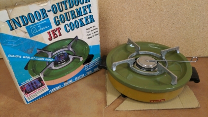 Vintage '71 Riviera Indoor-Outdoor Jet Cooker