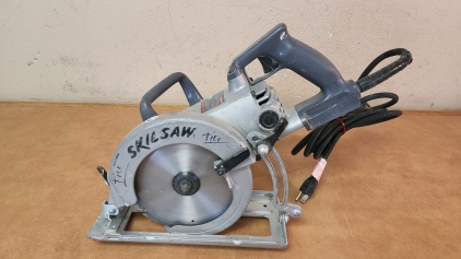 Skilsaw Worm Drive Saw