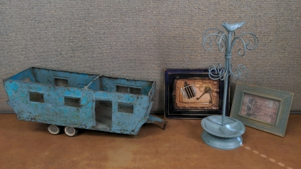 Vintage Metal Ford Camper Trailer, Decor