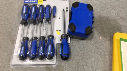 Screwdriver Set With Drill Bits