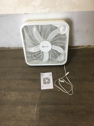 Utilitech 20 inch box fan