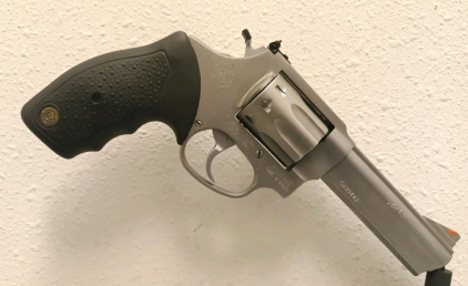 Taurus .22lr Revolver -- CW35493