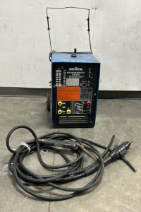 Miller Thunderbolt Constant Current AC/DC Arc Welding Power Source and Tweco MOG Gun