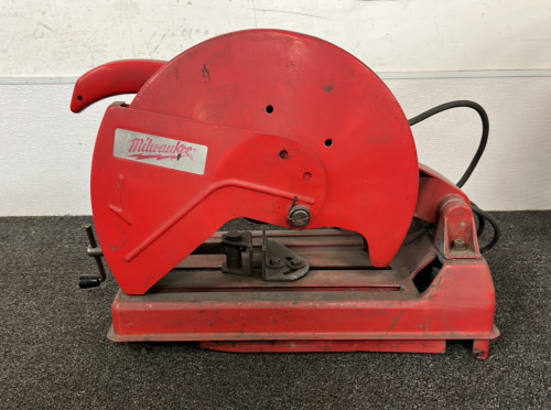 Milwaukee 14" Abrasive Cutoff Machine (Powers On)