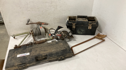 Hand Winch, Toolbox, Skilsaw, Handsaw