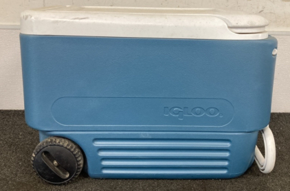 Igloo Wheeled Cooler