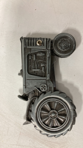 Tractor knife