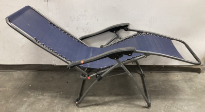 Zero Gravity Lounge Chair