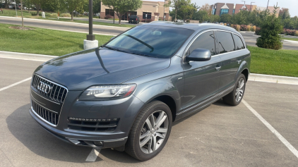 2015 Audi Q7 - AWD - Beautiful Car!