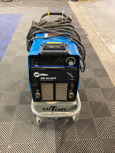 Miller XMT 304 cc/cv Arc/Tig Welder 3/Single Phase