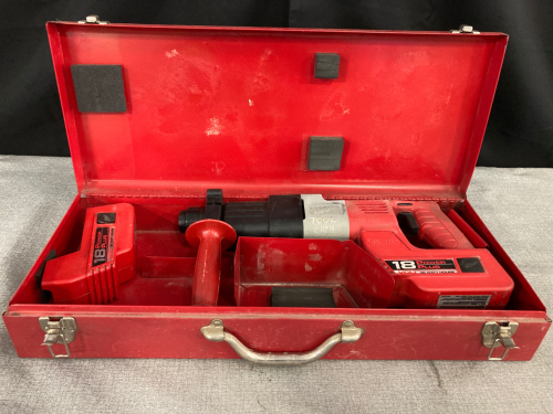 Milwaukee 18V Rotary Hammer in Case