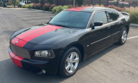 2008 Dodge Charger - Clean!