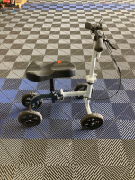 Unbranded Mobilty Walker- Knee Scooter