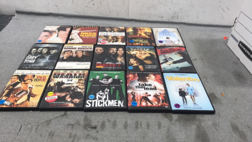 (15) DVD movies