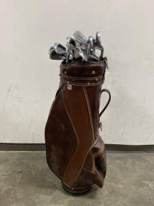 Palmer Golfing Bag with Clubs