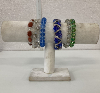 (6) Cut Crystal Bracelets On Stand