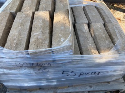 Pallet of 16&rdquo; Edging Sandstone 55 pcs